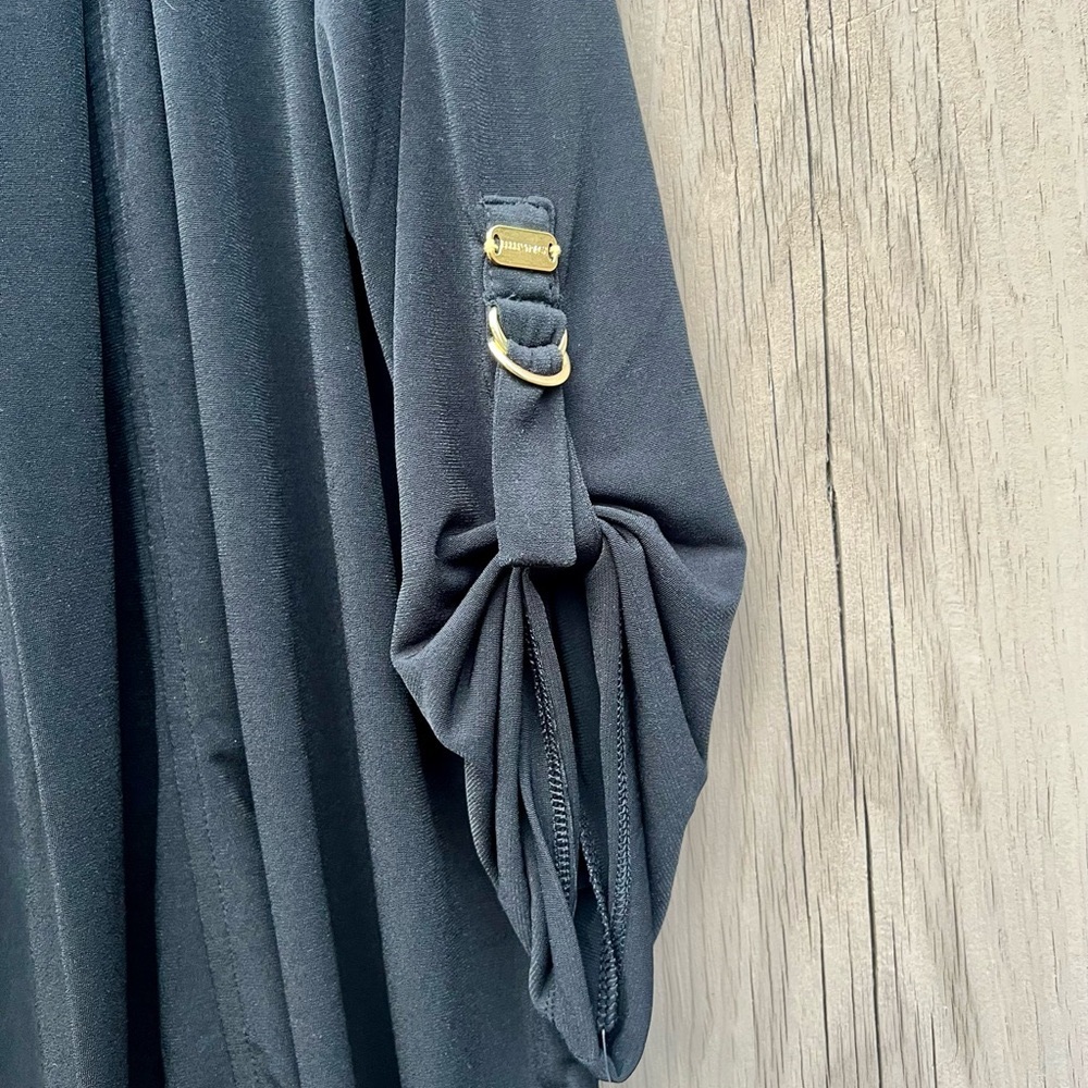 NWT Ellen Tracy Women's Tab Rolled Cuff Black Blazer Jacket - Size M - Picture 5 of 10